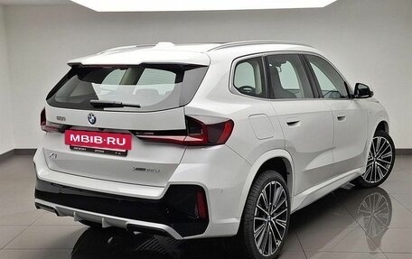 BMW X1, 2024 год, 5 750 000 рублей, 4 фотография