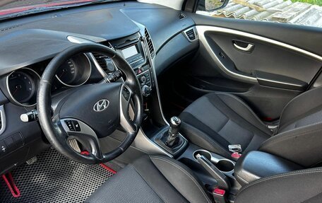 Hyundai i30 II рестайлинг, 2012 год, 950 000 рублей, 7 фотография