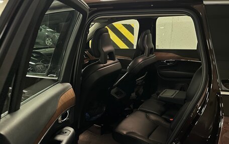 Volvo XC90 II рестайлинг, 2017 год, 4 300 000 рублей, 10 фотография