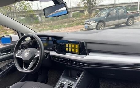 Volkswagen Golf VIII, 2021 год, 1 400 000 рублей, 4 фотография