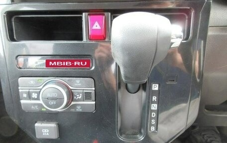 Toyota Roomy I, 2022 год, 895 000 рублей, 20 фотография