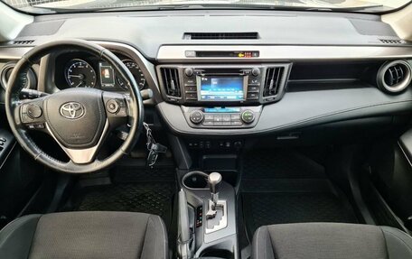 Toyota RAV4, 2016 год, 1 578 000 рублей, 7 фотография