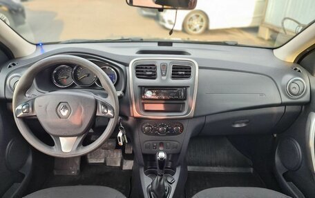 Renault Sandero II рестайлинг, 2017 год, 920 000 рублей, 9 фотография