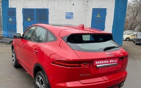 Jaguar E-Pace, 2018 год, 3 100 000 рублей, 6 фотография