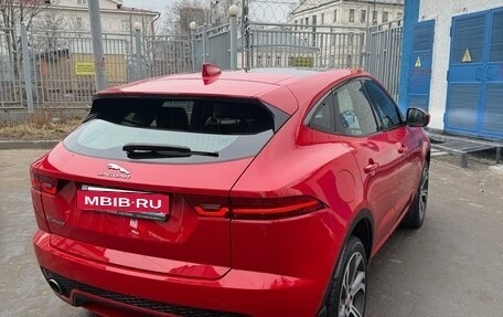 Jaguar E-Pace, 2018 год, 3 100 000 рублей, 5 фотография