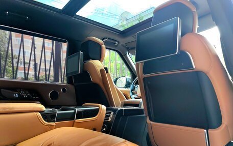 Land Rover Range Rover IV рестайлинг, 2019 год, 9 999 999 рублей, 10 фотография