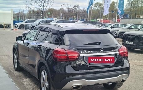 Mercedes-Benz GLA, 2018 год, 2 395 000 рублей, 10 фотография