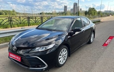 Toyota Camry, 2021 год, 2 999 999 рублей, 1 фотография