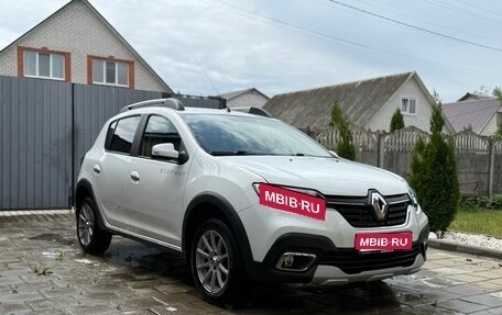 Renault Sandero II рестайлинг, 2019 год, 1 170 000 рублей, 1 фотография