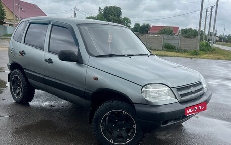 Chevrolet Niva I рестайлинг, 2006 год, 430 000 рублей, 1 фотография