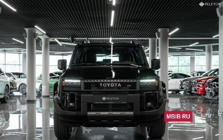 Toyota Land Cruiser Prado, 2024 год, 8 890 000 рублей, 3 фотография