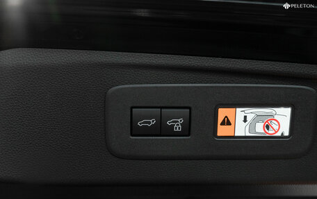 Toyota Land Cruiser Prado, 2024 год, 8 890 000 рублей, 32 фотография