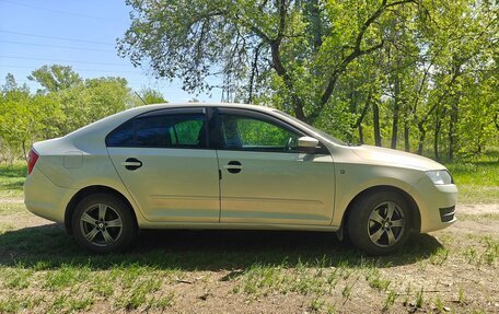 Skoda Rapid I, 2014 год, 920 000 рублей, 2 фотография