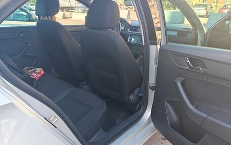 Skoda Rapid I, 2014 год, 920 000 рублей, 3 фотография