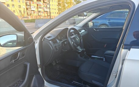 Skoda Rapid I, 2014 год, 920 000 рублей, 10 фотография