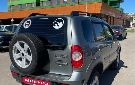 Chevrolet Niva I рестайлинг, 2016 год, 770 000 рублей, 5 фотография