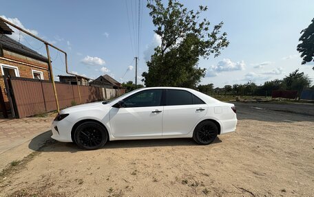 Toyota Camry, 2017 год, 2 174 000 рублей, 2 фотография