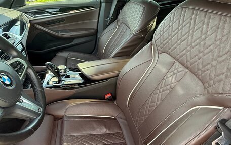 BMW 5 серия, 2019 год, 3 990 000 рублей, 7 фотография