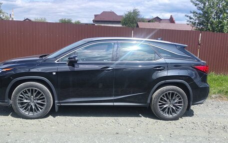 Lexus RX IV рестайлинг, 2018 год, 6 000 000 рублей, 2 фотография