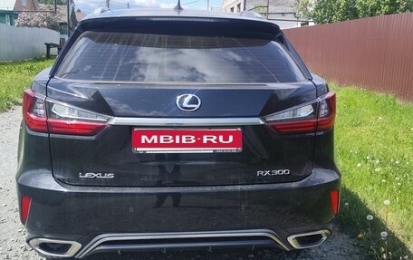 Lexus RX IV рестайлинг, 2018 год, 6 000 000 рублей, 4 фотография
