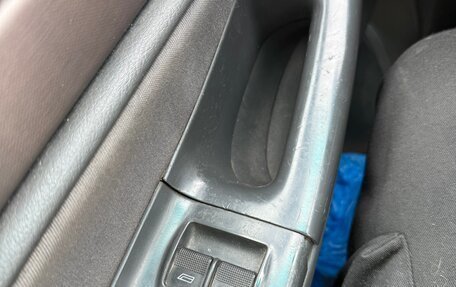 Audi A4, 1998 год, 280 000 рублей, 13 фотография