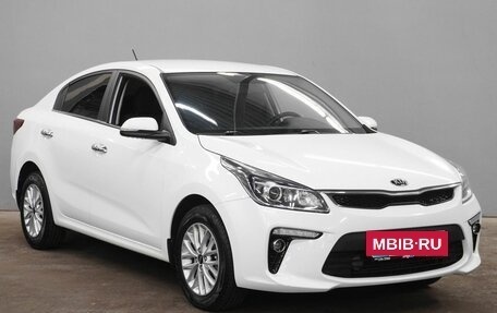 KIA Rio IV, 2018 год, 1 550 000 рублей, 3 фотография