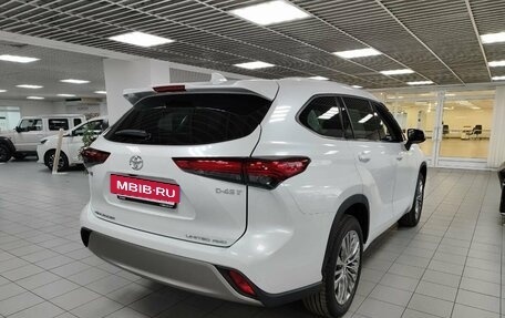 Toyota Highlander, 2024 год, 7 733 480 рублей, 3 фотография