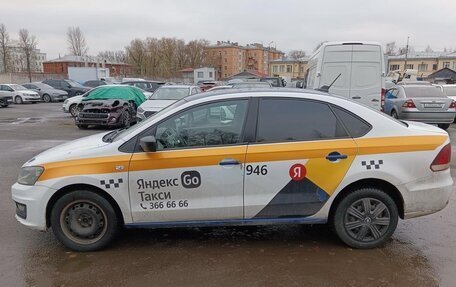 Volkswagen Polo VI (EU Market), 2019 год, 815 000 рублей, 6 фотография