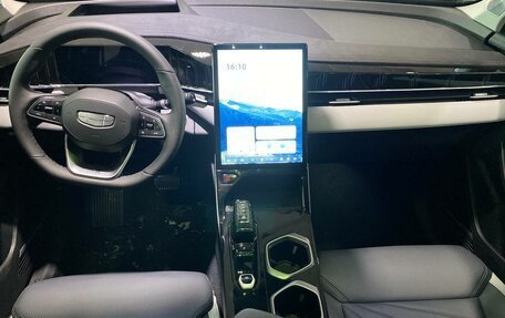 Geely Atlas, 2024 год, 3 717 190 рублей, 12 фотография