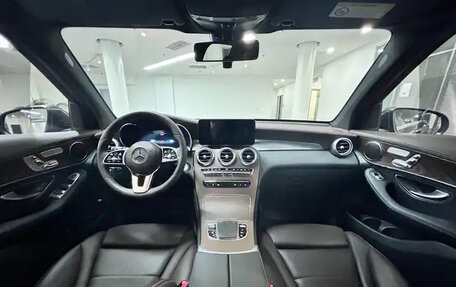 Mercedes-Benz GLC, 2022 год, 3 900 000 рублей, 8 фотография