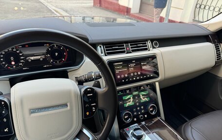 Land Rover Range Rover IV рестайлинг, 2018 год, 8 200 000 рублей, 10 фотография