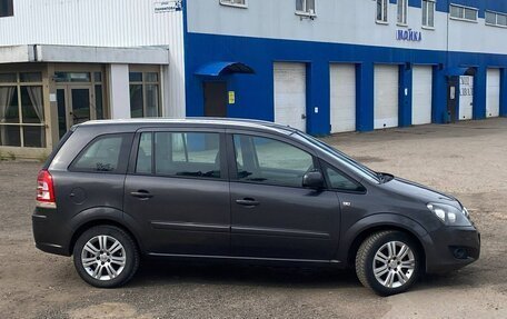 Opel Zafira B, 2012 год, 695 000 рублей, 8 фотография