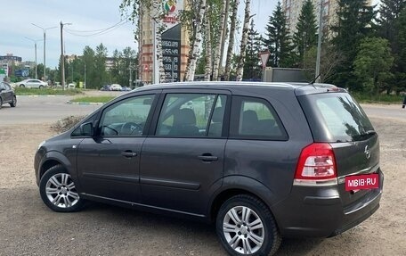 Opel Zafira B, 2012 год, 695 000 рублей, 6 фотография