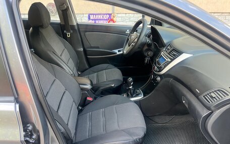 Hyundai Solaris II рестайлинг, 2011 год, 595 000 рублей, 10 фотография