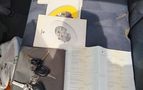 Renault Clio III, 2001 год, 285 000 рублей, 21 фотография