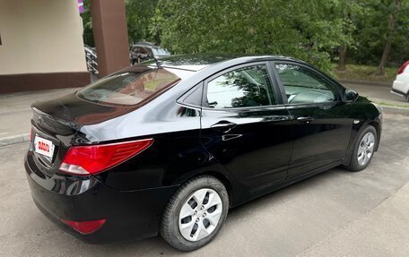 Hyundai Solaris II рестайлинг, 2015 год, 599 999 рублей, 6 фотография