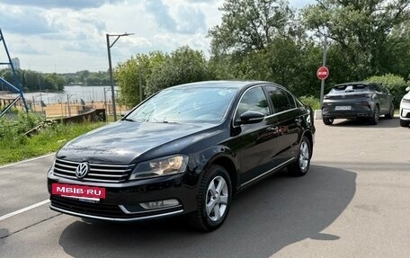 Volkswagen Passat B7, 2011 год, 970 000 рублей, 3 фотография