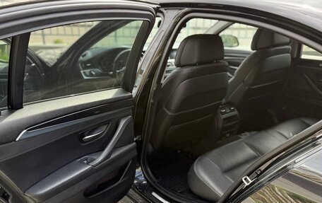 BMW 5 серия, 2015 год, 1 650 000 рублей, 8 фотография