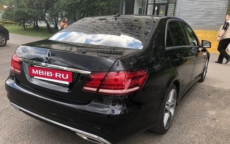 Mercedes-Benz E-Класс, 2015 год, 2 000 000 рублей, 3 фотография