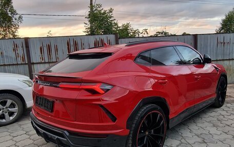 Lamborghini Urus I, 2021 год, 28 000 000 рублей, 4 фотография