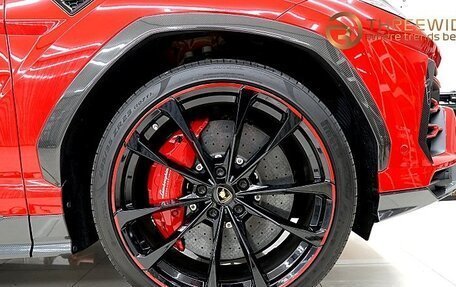 Lamborghini Urus I, 2021 год, 28 000 000 рублей, 11 фотография