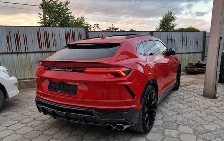 Lamborghini Urus I, 2021 год, 28 000 000 рублей, 15 фотография