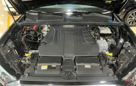 Audi Q7, 2024 год, 6 190 000 рублей, 25 фотография