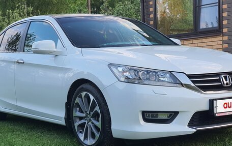 Honda Accord IX рестайлинг, 2013 год, 1 650 000 рублей, 16 фотография