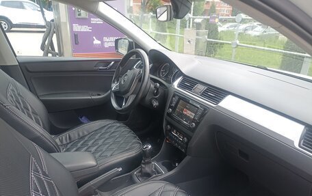 Skoda Rapid I, 2017 год, 1 200 000 рублей, 10 фотография