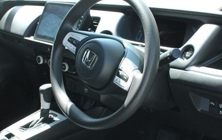 Honda Fit, 2020 год, 1 240 000 рублей, 6 фотография