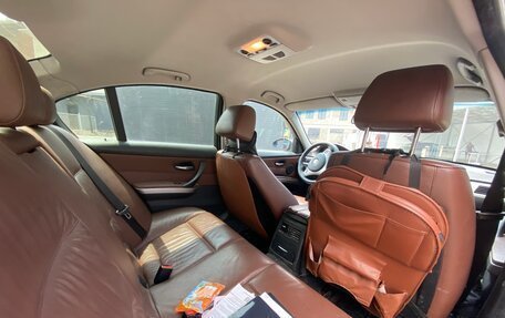 BMW 3 серия, 2006 год, 1 800 000 рублей, 10 фотография
