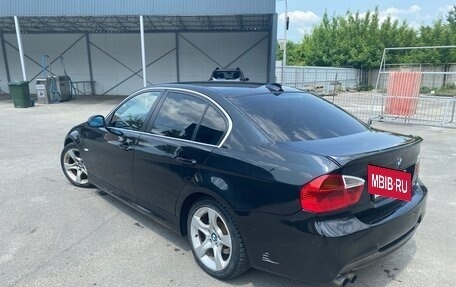 BMW 3 серия, 2006 год, 1 800 000 рублей, 12 фотография