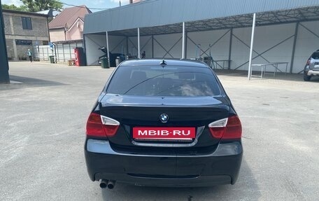 BMW 3 серия, 2006 год, 1 800 000 рублей, 13 фотография