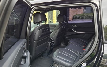BMW X7, 2021 год, 10 000 000 рублей, 9 фотография